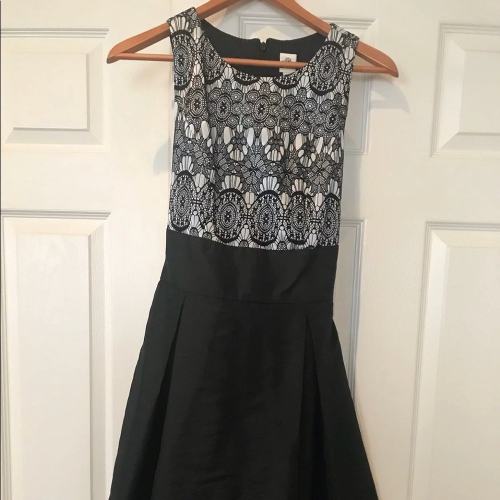 Black and white dress